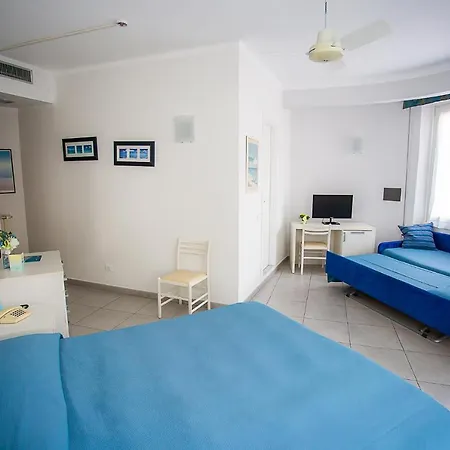Hotel Nuovo Al Mare-2